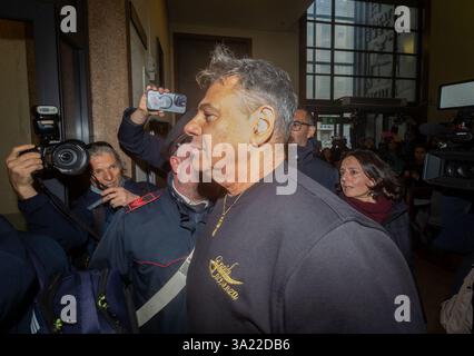 Milano, Milano. 11 mars 2025. Davide Lacerenza arriva in tribunale per l'interrogatorio di garanzia - Milano, Italia - Martedì, 11 Marzo 2025 (foto Stefano Porta/LaPresse) Davide Lacerenza arrive à l'audience préliminaire - Milan, Italie - mardi 11 mars 2025 (photo Stefano Porta/LaPresse) crédit : LaPresse/Alamy Live News Banque D'Images