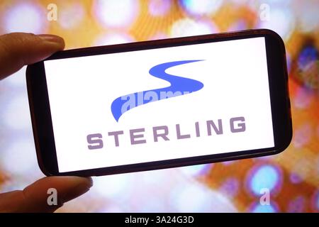 Pologne. 11 mars 2025. Dans cette illustration photo, le logo de la société Sterling construction est affiché sur un écran de smartphone. (Crédit image : © Piotr SWAT/SOPA images via ZUMA Press Wire) USAGE ÉDITORIAL SEULEMENT! Non destiné à UN USAGE commercial ! Banque D'Images