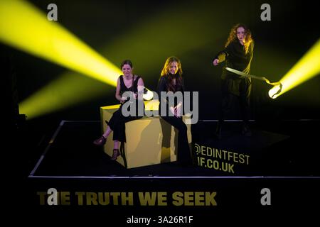 Édimbourg, Royaume-Uni. 12 mars 2025. EMBARGO : jeudi 13 mars à midi. Nicola Benedetti, directrice du festival, et des interprètes, blocs multi-niveaux/chunky avec le thème de cette année “Truth We Seek” Picture Credit : Pako Mera/Alamy Live News Banque D'Images