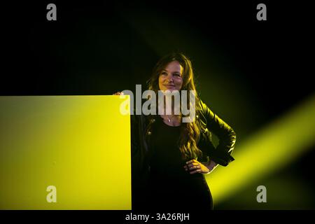 Édimbourg, Royaume-Uni. 12 mars 2025. EMBARGO : jeudi 13 mars à midi. Nicola Benedetti, directrice du festival, et des interprètes, blocs multi-niveaux/chunky avec le thème de cette année “Truth We Seek” Picture Credit : Pako Mera/Alamy Live News Banque D'Images