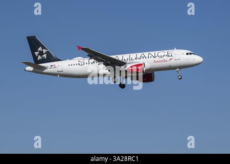 Avions Austrian Airlines, OE-LBZ, Airbus A320-200 Banque D'Images