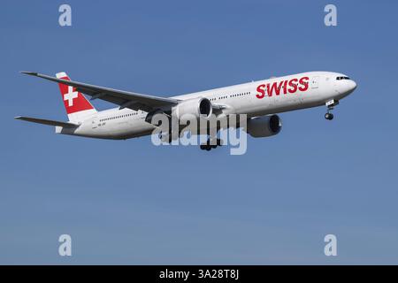 Aircraft Swiss, HB-JNF, Boeing 777-300ER Banque D'Images