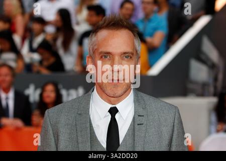 Le réalisateur Jean-Marc VALLEE assiste à la première de Demolition lors du 40e Festival international du film de Toronto, TIFF, au Roy Thomson Hall de Toronto, Canada, le 10 septembre 2015 Banque D'Images