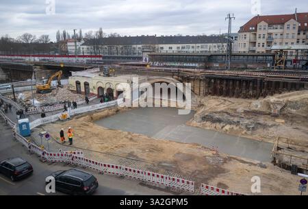 Berlin, Stadtbild, Umbau des Bahnhofs Berlin-Köpenick zum Regionalbahnhof, 13.03. 2025, *** Berlin, paysage urbain, conversion de la station Berlin Köpenick en station régionale, 13 03 2025, Copyright : xMatthiasxKochx Banque D'Images