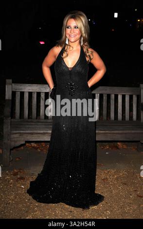 25 septembre 2008 - Londres - ©Mark Chilton/ .com 09-25-2008002349..GAMME HEIDI..'fin du bal d'été à Berkeley Square 2008'-Arrivals-Berkeley Square, Londres, Royaume-Uni. CRÉDIT : - 2008.K59937(crédit image : © Globe photos/ZUMAPRESS.com) Banque D'Images