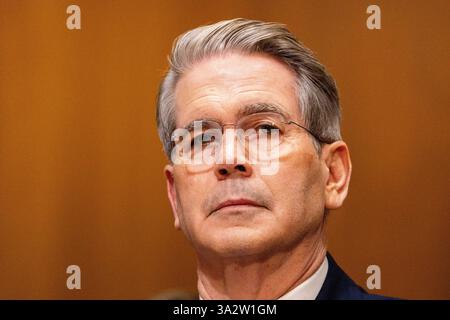 16 janvier 2025 - Washington DC : la Commission des finances du Sénat examine la nomination de Scott Bessent au poste de secrétaire au Trésor. Banque D'Images