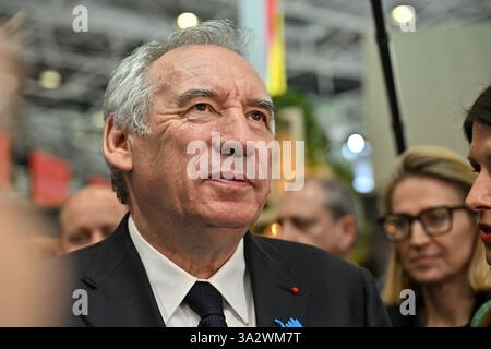 Lyon, France. 13 mars 2025. Le premier ministre François Bayrou visite le salon Global industrie à Lyon, France, le 13 mars 2025. Photo de Julien Reynaud/APS-médias/ABACAPRESS. COM Credit : Abaca Press/Alamy Live News Banque D'Images