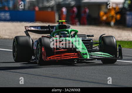 Malbourne, Australie. 19 février 2025. Gabriel Bortoleto (SOUTIEN-GORGE) Kick Sauber C45 Ferrari lors de la séance d'essais du vendredi de formule 1 Louis Vuitton Australian Grand Prix 2025 ; Albert Park, Melbourne, Australie, du 14 au 16 mars 2025 crédit : Alessio de Marco/Alamy Live News Banque D'Images