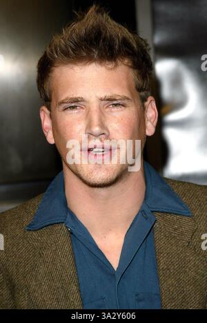 JAN. 30, 2003 - HOLLYWOOD, CALIFORNIA, ÉTATS-UNIS - K28649FB ..FINAL DESTINATION 2 PREMIERE. AU DÔME CINERAMA. À HOLLYWOOD, CA. .1/30/2003 .. FITZROY BARRETT / 2003 . WILLIAM LEE SCOTT(crédit image : © Globe photos/ZUMAPRESS.com) Banque D'Images