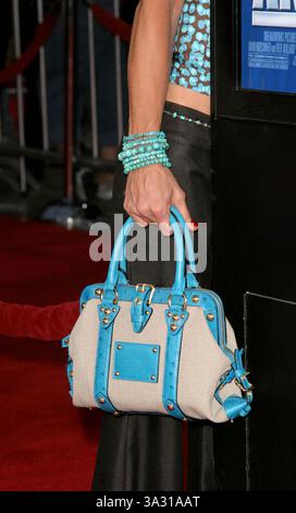 28 JUIN 2004 - HOLLYWOOD, CALIFORNIE, ÉTATS-UNIS - CHRISTINE TAYLOR -..ANCHORMAN - PREMIÈRE À LOS ANGELES -. MANN'S CHINESE THEATRE, HOLLYWOOD, CA -.06/28/2004 -. NINA PROMMER/ 2004.K379689NP(crédit image : © Globe photos/ZUMAPRESS.com) Banque D'Images