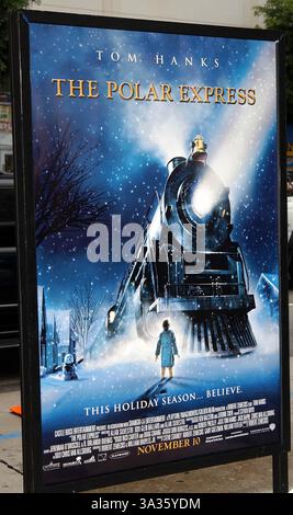 7 NOVEMBRE 2004 - HOLLYWOOD, CALIFORNIE - K40150FB.THE POLAR EXPRESS PREMIÈRE AU GRAUMAN'S.. THÉÂTRE CHINOIS HOLLYWOOD, CA..11/07/2004. FITZROY BARRETT / 2004.MOVIE POSTER(image crédit : © Globe photos/ZUMAPRESS.com) Banque D'Images