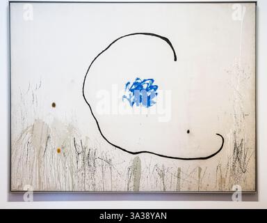 "L'espoir d'un homme condamné II" par Joan Miró, dans le Fundació Joan Miró à Barcelone, Espagne. Banque D'Images
