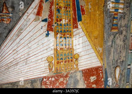 Détail intérieur de la tombe du pharaon Horemheb, KV57 dans la Vallée des Rois, Louxor Egypte Banque D'Images