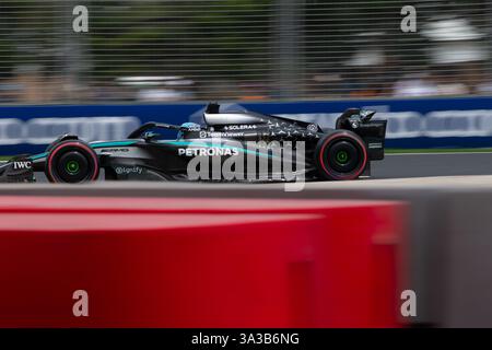 Albert Park, Australie, 15 mars 2025. George Russell (GBR) au volant de l'écurie Mercedes-AMG Petronas Formula 1 Team lors du Grand Prix d'Australie Louis Vuitton 2025 de formule 1 sur le circuit du Grand Prix de Melbourne le 15 mars 2025 à Albert Park, en Australie. Crédit : Dave Hewison/Speed Media/Alamy Live News Banque D'Images