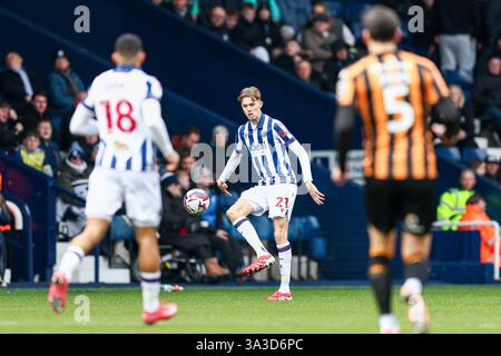 Les Hawthorns, West Bromwich le samedi 15 mars 2025. Lors du match du Sky Bet Championship entre West Bromwich Albion et Hull City aux Hawthorns, West Bromwich le samedi 15 mars 2025. (Photo : Stuart Leggett | mi News) crédit : MI News & Sport /Alamy Live News Banque D'Images