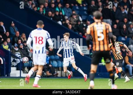 Les Hawthorns, West Bromwich le samedi 15 mars 2025. Lors du match du Sky Bet Championship entre West Bromwich Albion et Hull City aux Hawthorns, West Bromwich le samedi 15 mars 2025. (Photo : Stuart Leggett | mi News) crédit : MI News & Sport /Alamy Live News Banque D'Images