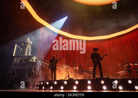 Manchester, Royaume-Uni. 16 mars 2025. Teddy Swims, de son vrai nom, Jaten Collin Dimsdale se produit au Manchester CO-OP Live Arena lors de sa tournée britannique. 2025-03-16 . Crédit : Gary Mather/Alamy Live News Banque D'Images