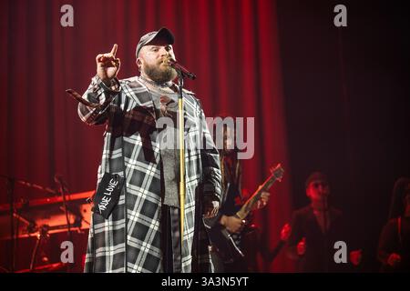 Manchester, Royaume-Uni. 16 mars 2025. Teddy Swims, de son vrai nom, Jaten Collin Dimsdale se produit au Manchester CO-OP Live Arena lors de sa tournée britannique. 2025-03-16 . Crédit : Gary Mather/Alamy Live News Banque D'Images
