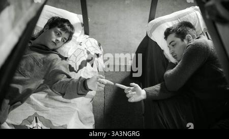 DOGA KARAKAS en DORTOIR (2023) -titre original : YURT-, réalisé par NEHIR TUNA. Crédit : Red Balloon film / TN Yapim / album Banque D'Images