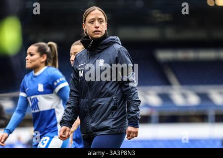 Birmingham, Royaume-Uni. 16 mars 2025. Birmingham, Angleterre, 16 mars 2025 : l'entraîneur-chef de Birmingham City Amy Merricks après le match de football Barclays Womens Championship entre Birmingham City et Southampton à St Andrews à Birmingham, Angleterre (Natalie Mincher/SPP) crédit : SPP Sport Press photo. /Alamy Live News Banque D'Images