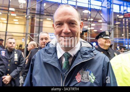 New York, NY, 17 mars 2025 : Patrick Hendry, président de l'APB, assiste au 264e défilé de la Fête Patrick sur la Cinquième Avenue à New York le 17 mars 2025. Crédit : Lev Radin/Alamy News Live Banque D'Images