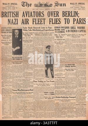 1940 front page Le Soleil (New York) RAF sur Berlin Banque D'Images