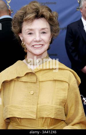 Le 28 avril 2006 - Hollywood, Californie, USA - PEGGY MCKAY -.33e Journée annuelle de remise des PRIX EMMY -.KODAK THEATRE, à Hollywood, Californie - .04-28-2006 -. NINA PROMMER/ 2006.K47637NP.(Image Crédit : © Globe Photos/ZUMAPRESS.com) Banque D'Images