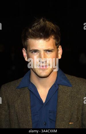 30 JANVIER 2003 - HOLLYWOOD, CALIFORNIE, USA - K28650TR.'FINAL DESTINATION 2' PREMIÈRE MONDIALE. DÔME CINERAMA AU COMPLEXE ARCLIGHT, HOLLYWOOD, CA.01/30/2003. TOM RODRIGUEZ/ 2003.WILLIAM LEE SCOTT(image crédit : © Globe photos/ZUMAPRESS.com) Banque D'Images