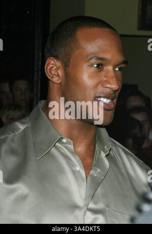 12 MARS 2004 - HOLLYWOOD, CALIFORNIE, ÉTATS-UNIS - K35466TR.THE LADYKILLERS PREMIÈRE MONDIALE AU EL CAPITAN THEATRE, HOLLYWOOD, CALIFORNIE.03/12/04. TOM RODRIGUEZ/ 2004. HENRY SIMMONS. (Crédit image : © Globe photos/ZUMAPRESS.com) Banque D'Images