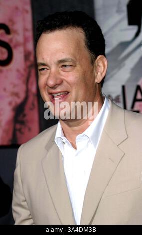 12 MARS 2004 - HOLLYWOOD, CALIFORNIE, ÉTATS-UNIS - K35466TR.THE LADYKILLERS PREMIÈRE MONDIALE AU EL CAPITAN THEATRE, HOLLYWOOD, CALIFORNIE.03/12/04. TOM RODRIGUEZ/ 2004.TOM HANKS. (Crédit image : © Globe photos/ZUMAPRESS.com) Banque D'Images