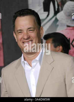 12 MARS 2004 - HOLLYWOOD, CALIFORNIE, ÉTATS-UNIS - K35466TR.THE LADYKILLERS PREMIÈRE MONDIALE AU EL CAPITAN THEATRE, HOLLYWOOD, CALIFORNIE.03/12/04. TOM RODRIGUEZ/ 2004.TOM HANKS. (Crédit image : © Globe photos/ZUMAPRESS.com) Banque D'Images