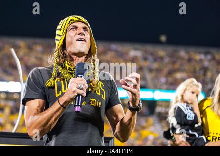 20 septembre 2014 - Columbus, OH, États-Unis d'Amérique - Frankie Hejduk parle à la foule pendant le match de football de la MLS entre New England Revolution et Columbus Crew au Columbus Crew Stadium, à Columbus OHIO. 20 septembre 2014 - Dorn BYG/CSM(crédit image : © Dorn BYG/Cal Sport Media/ZUMAPRESS.com) Banque D'Images