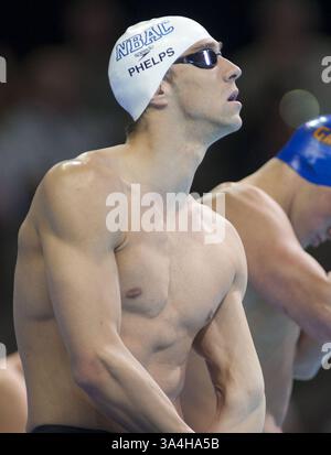 30 septembre 2014 - Omaha, Nebraska, U. S - le nageur olympique Michael Phelps a été arrêté à environ 1h40 et accusé de conduite sous l'influence, vitesse excessive et franchissement de lignes à double voie à Baltimore, Maryland 2012 le mardi 30 septembre 2014. PHOTO DE FICHIER : (G-d) Michael Phelps et Ryan Lochte concourent dans la première demi-finale du 200 m individuel masculin Medley pendant le cinquième jour des essais de l'équipe olympique américaine de natation au CenturyLink Center le 29 juin 2012 à Omaha, Nebraska. ARMANDO ARORIZO/PI (crédit image : © Prensa Internacional/ZUMA Wire) Banque D'Images