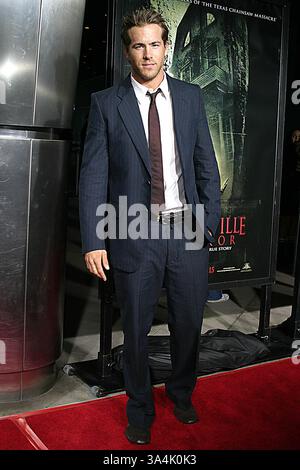 7 AVRIL 2005 - THE AMITYVILLE HORROR PREMIÈRE MONDIALE. DÔME CINERAMA ARCLIGHT. HOLLYWOOD CA 04-07-05.JAIMIE RODRIGUEZ / C) 2005.RYAN REYNOLDS. K42638JR(crédit image : © Globe photos/ZUMAPRESS.com) Banque D'Images