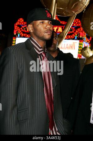 30 août 2005 - Hollywood, CALIFORNIE, États-Unis - LE JEU -. WORLD MUSIC AWARDS 2005 -. KODAK THEATER, HOLLYWOOD, CA -.08-31-2005 -. NINA PROMMER/ 2005..K44715NP(crédit image : © Globe photos/ZUMAPRESS.com) Banque D'Images