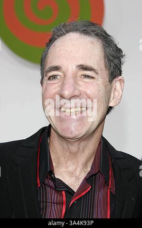 30 octobre 2005 - Hollywood, CALIFORNIE, États-Unis - HARRY SHEARER -. CHICKEN LITTLE - PREMIÈRE MONDIALE -. EL CAPITAN, HOLLYWOOD, CALIFORNIE - .10-30-2005 -. NINA PROMMER/ 2005.K45547NP.(image crédit : © Globe photos/ZUMAPRESS.com) Banque D'Images