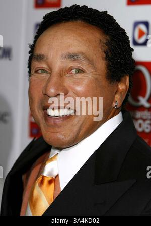 30 octobre 2006 - Grosvenor House Hotel, Londres - SMOKEY ROBINSON.SINGER.Q AWARDS.Grosvenor House Hotel, Londres.30 Octobre 2006.Die19434.K50644.CREDIT (Crédit Image : © Globe Photos/ZUMAPRESS.com) Banque D'Images