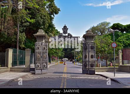 RIO DE JANEIRO, BRÉSIL - 26 novembre 2024 : portique d'entrée de Quinta da Boa Vista Banque D'Images