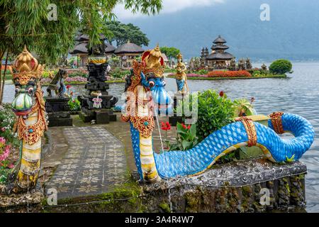 Temple Pura Ulundanu Beratan, Bali, Indonésie Banque D'Images
