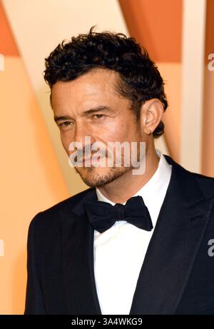 BEVERLY HILLS, CALIFORNIE - 2 MARS : Orlando Bloom assiste à la Vanity Fair Oscar Party 2025 organisée par Radhika Jones au Wallis Annenberg Center for the Performing Arts le 2 mars 2025 à Beverly Hills, Californie. Crédit : Jeffrey Mayer / MediaPunch Banque D'Images