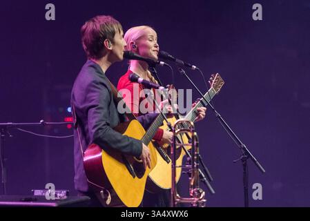 Copenhague, Danemark. 15 mars 2025. Tina Dickow et Helgi Jonsson donnent un concert à l'Opéra de Copenhague. Banque D'Images