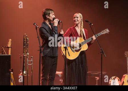 Copenhague, Danemark. 15 mars 2025. Tina Dickow et Helgi Jonsson donnent un concert à l'Opéra de Copenhague. Banque D'Images