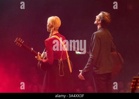 Copenhague, Danemark. 15 mars 2025. Tina Dickow et Helgi Jonsson donnent un concert à l'Opéra de Copenhague. Banque D'Images
