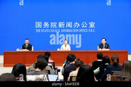 Pékin, Chine. 20 mars 2025. Le Bureau d'information du Conseil d'Etat tient une conférence de presse sur le Forum Zhongguancun 2025 (Forum ZGC) à Beijing, capitale de la Chine, le 20 mars 2025. Crédit : Pan Xu/Xinhua/Alamy Live News Banque D'Images