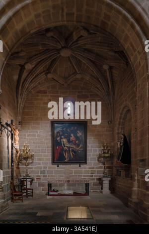 Les vestiges de Francisco de Quevedo sont dans la chapelle de la Vierge de solitude dans l'église paroissiale de San Andres Apostol, Villanueva de los Infantes. Banque D'Images