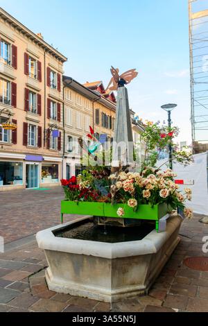 Fontaine d'eau décorée pour Pâques à Morges, Suisse Banque D'Images