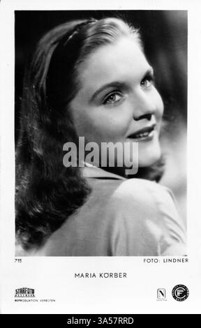 Une carte postale antique mettant en vedette l'actrice allemande Maria Körber, publiée en Allemagne, vers les années 1950 USAGE ÉDITORIAL EXCLUSIF Banque D'Images