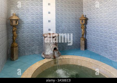 Sources thermales Agkistro Serres Macédoine Grèce, vieux bain turc, hammam byzantin, hôtel et spa chaud détente. Banque D'Images