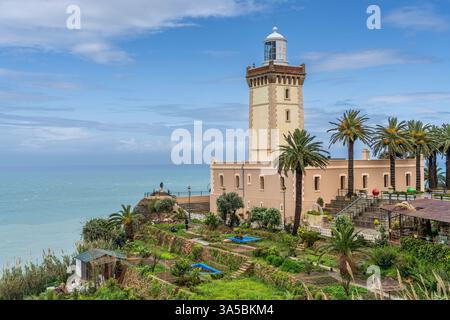 Phare de Cape Spartel, entrée sud du détroit de Gibraltar, Tanger, Maroc, Afrique du Nord. Banque D'Images