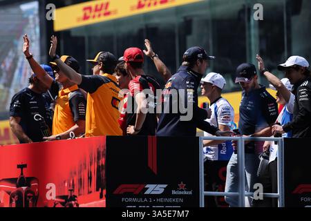 Shanghai, Chine. 23 mars 2025. Défilé des conducteurs. 23.03.2025. Championnat du monde de formule 1, Rd 2, Grand Prix de Chine, Shanghai, Chine, jour de la course. Le crédit photo devrait se lire : XPB/Alamy Live News. Banque D'Images